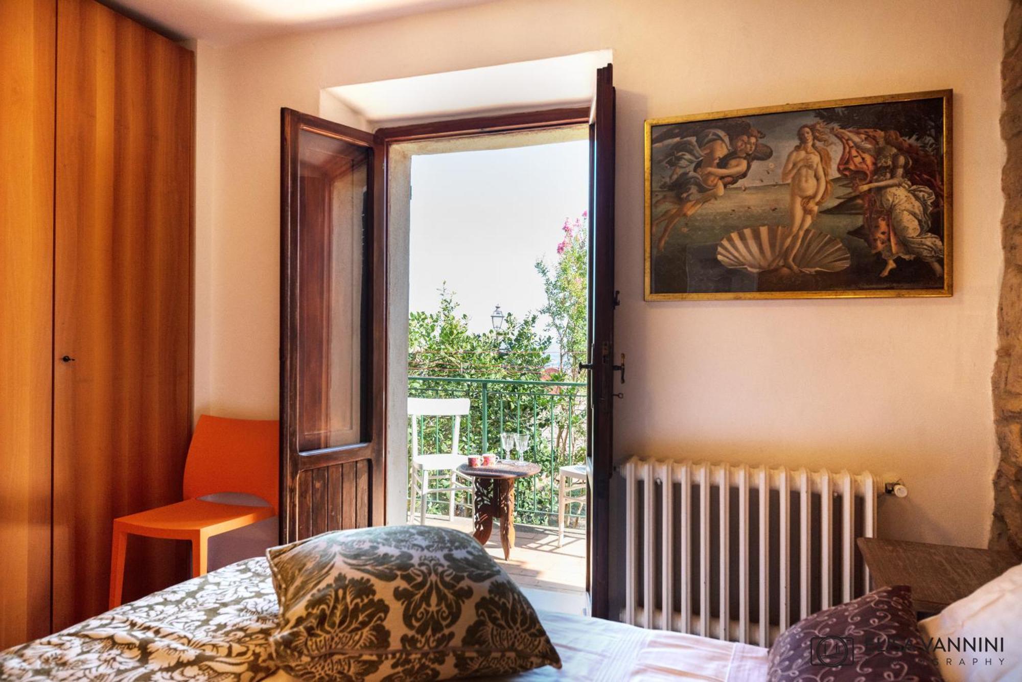 A Casa Di Rache & Bea Apartment Volterra Exterior photo